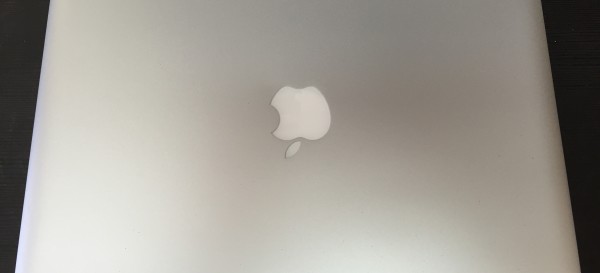 Apple Macbook Pro 13" 2.5Ghz i5 4Gb 500Gb M2012