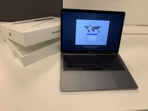 Macbook Pro 13" Touch Bar at JappelTech.com
